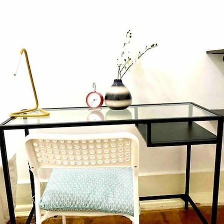 Romantic Chiado 7 -Private Small Single Room With No Outside Window Lisabona Exterior foto
