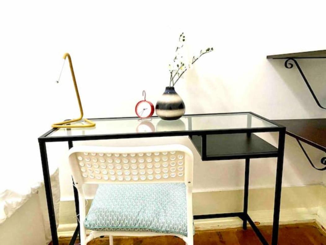Romantic Chiado 7 -Private Small Single Room With No Outside Window Lisabona Exterior foto